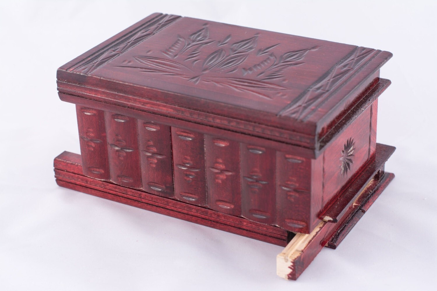 Hungarian Puzzle Box Amazing 9 Steps with Key&Lock Red