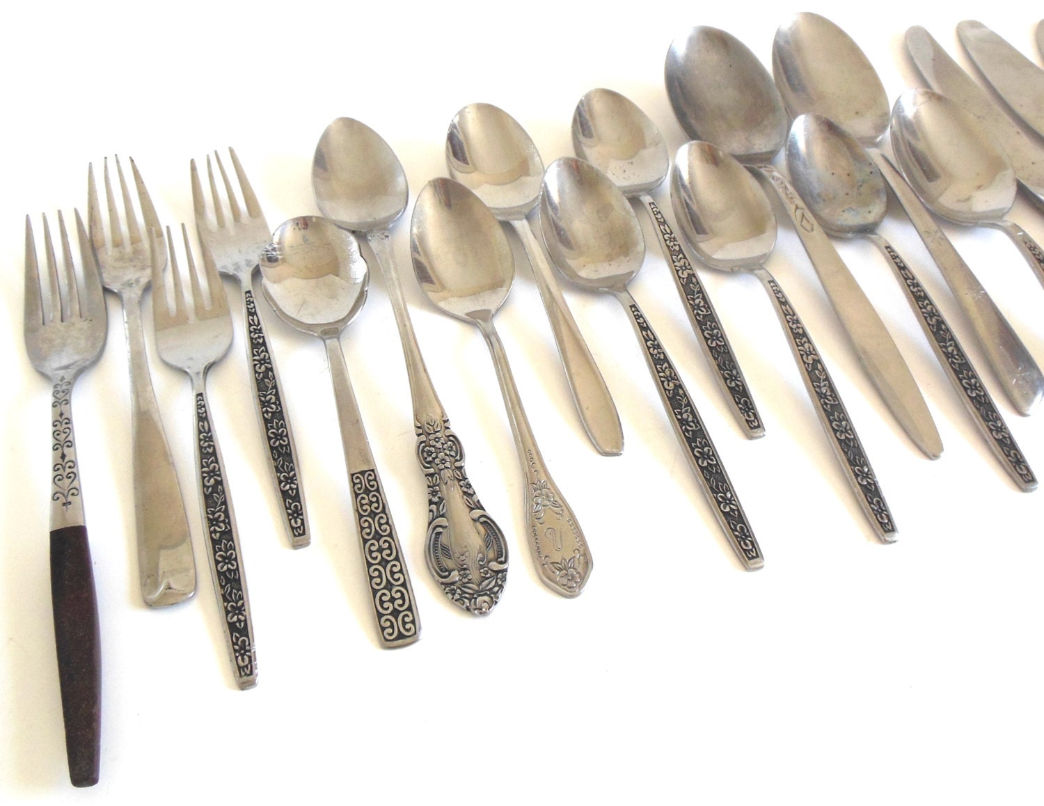 Scrap Silverware Lot Stainless Flatware Bulk for Crafts Spoons