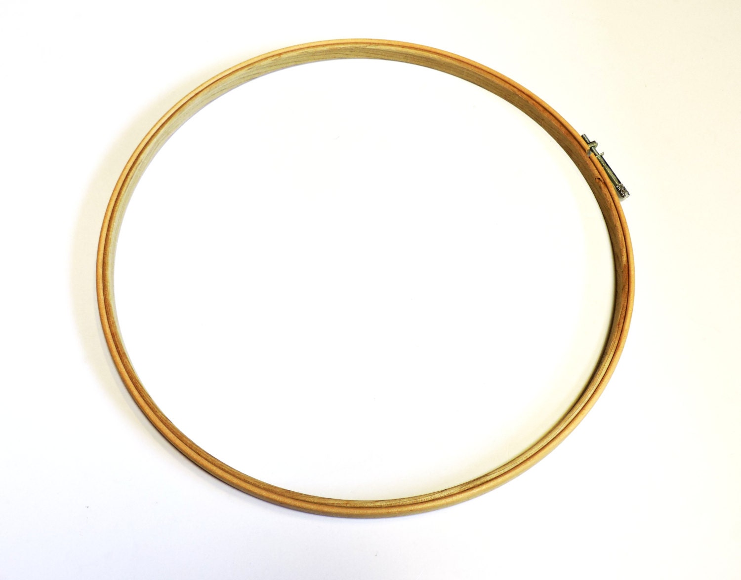 Round Embroidery Hoop 12 inch Diameter Wooden Hoop 4 Needle