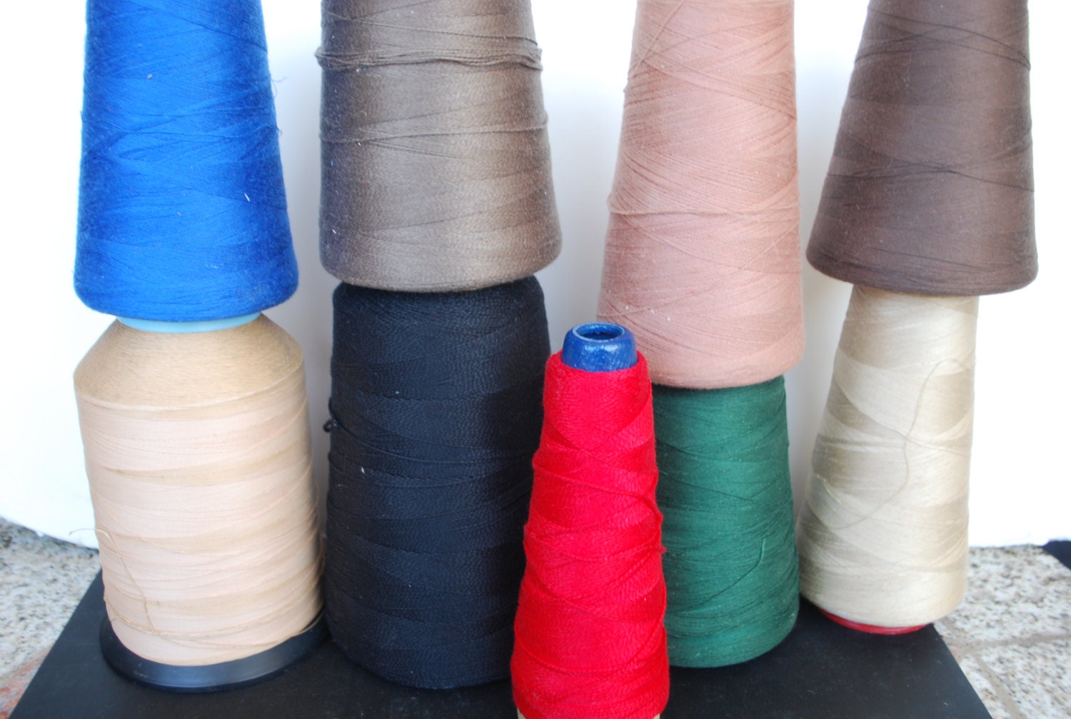 On sale,Vintage Yarn Cones 9 Mix Collection from irynabat25 on Etsy Studio