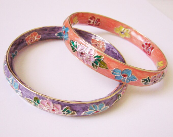 Pair Vintage Floral Enamel Bangle Bracelets / Multi Color / Peach / Blue / Pink / Green / Orchid / Jewelry / Jewellery
