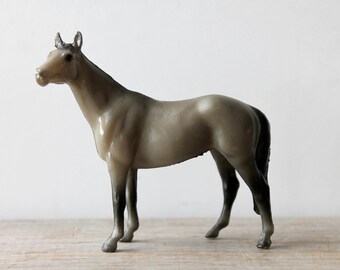 Breyer Stablemates vintage horse / collectible miniature horse figurine / equestrian gift / 1970s Breyer Native Dancer / steel gray horse