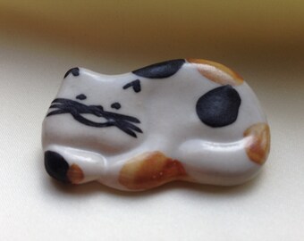 Ceramic Calico Cat Pin