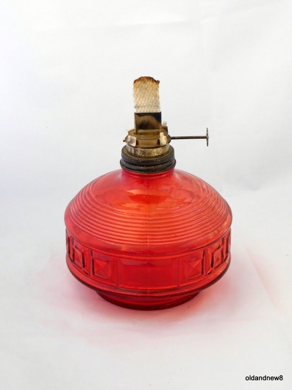 Red Oil Lamp Farmhouse Cabin Decor Red Lamp by oldandnew8 on Etsy