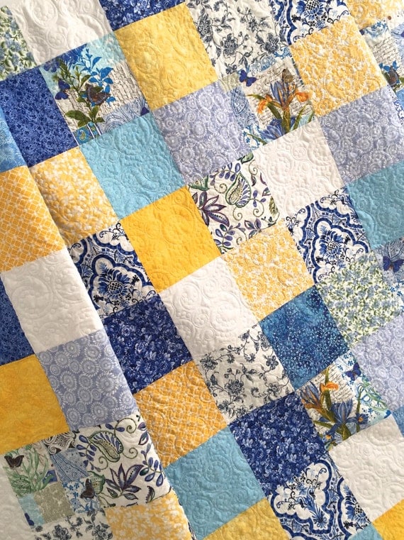 King Patchwork Quilt with Floral Fabrics Shades of Blue