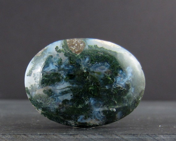 Dark green Moss agate B5901