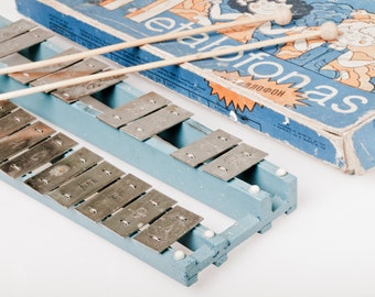 Vintage Metallophone made by Soviets. Retro Xylophone made in USSR. Nice Contion with original box. Children instrument.