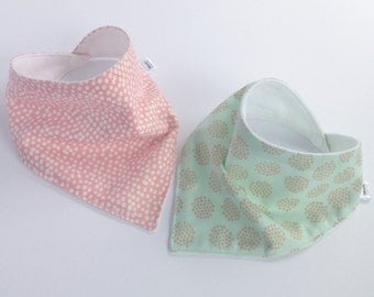 Modern Bandana Bib - Baby Drool Bib - Bandana Bib Pattern - Trendy Baby Shower Gift - Trendy Baby Bib, Designer Bandana Bib - Baby Must Have
