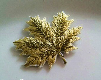 8pcs/LOT green leaves embroidered iron on sewing patch 3cm