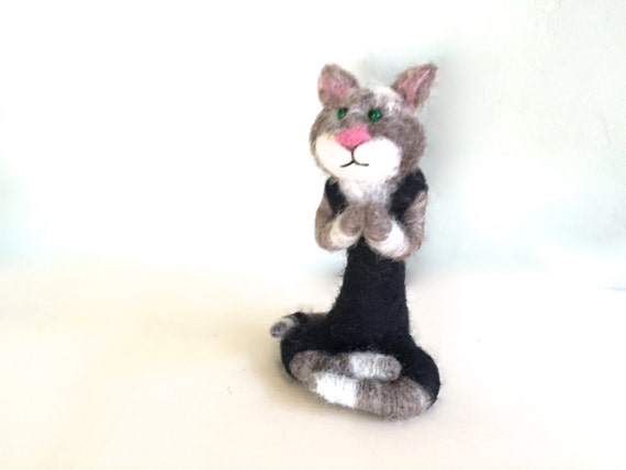 yoga cat figurine