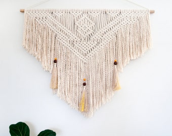 Macrame Wall Hanging 'Inferno'
