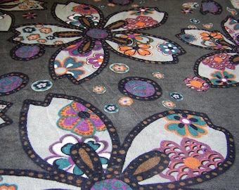 Jersey fabric Funky Flowers on Grey Jersey Knit Fabric Very flexible Dressmaking fabric Printed jersey fabric