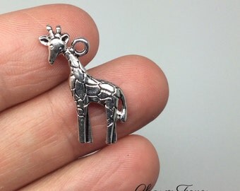 8 Giraffe Charm - 21x15 mm - Antique Tibetan Silver Tone- Double Sided - Animal Theme - Ref.285