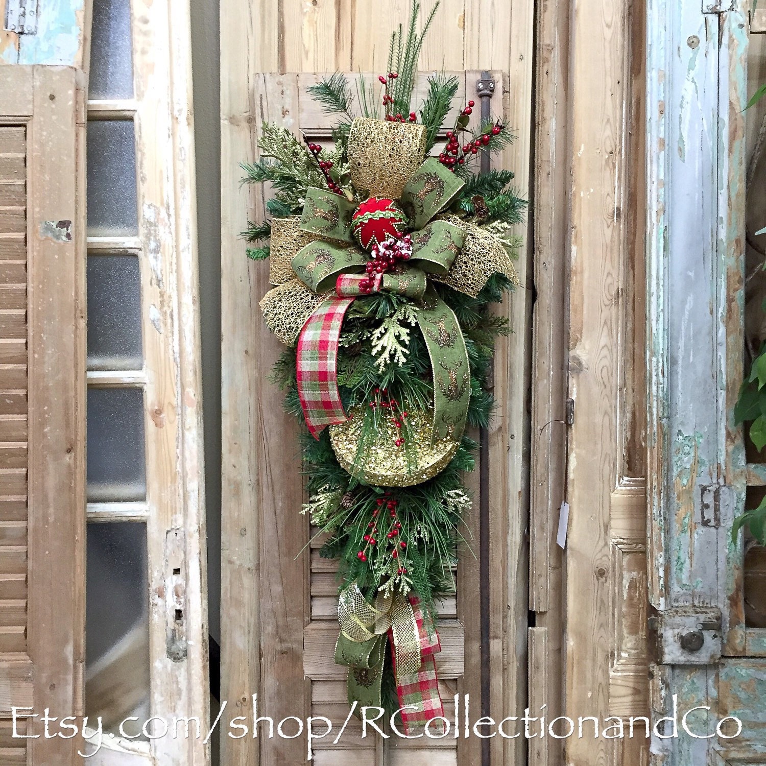 Christmas Swag & 2 Bows