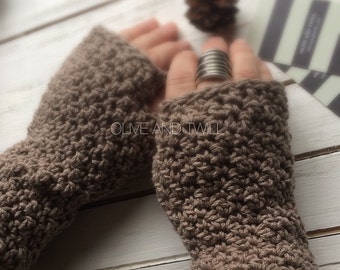 Rustic Wrist Warmers / Fingerless Gloves