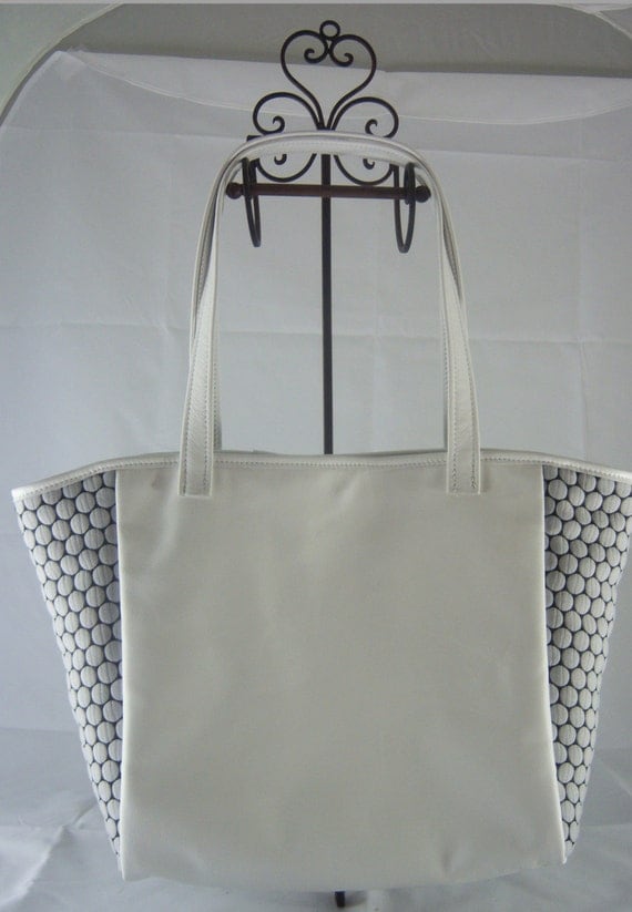 Extra Large White Leather Tote Bag with Light Gray Quilted