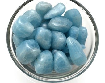 1 Large AQUAMARINE Blue Beryl Crystal Gem Tumbled Stone Healing Crystal and Stone for Courage Meditation Relationship #SP04