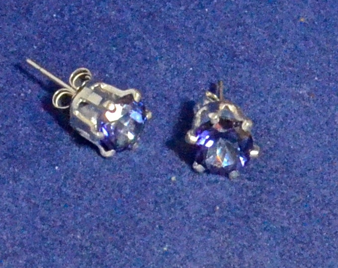 Mystic Blue Topaz Studs, 5mm Round, Natural, Set in Sterling Silver E960