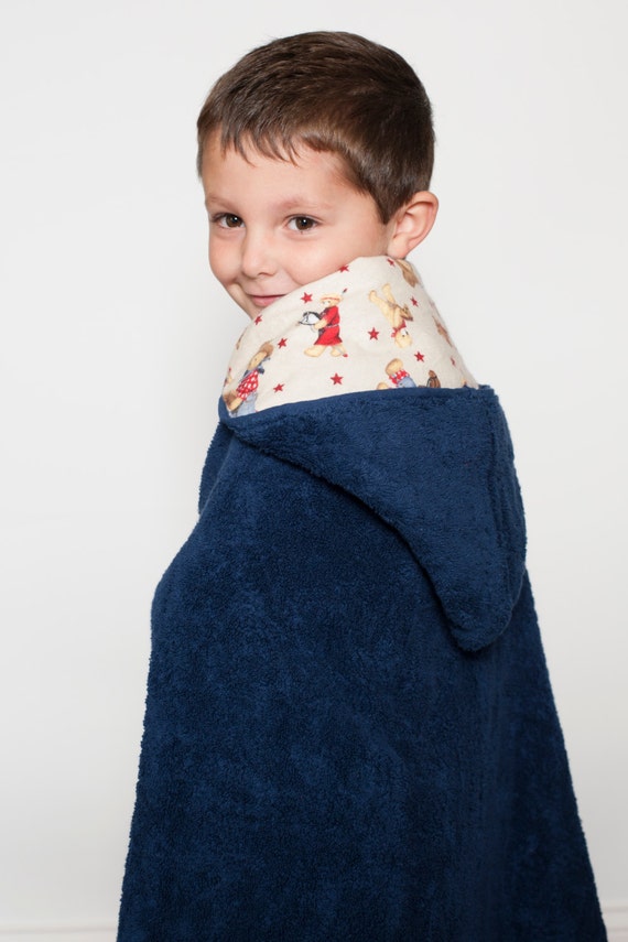 Hooded bath towel for boys with teddy bear print by LilyLouLou