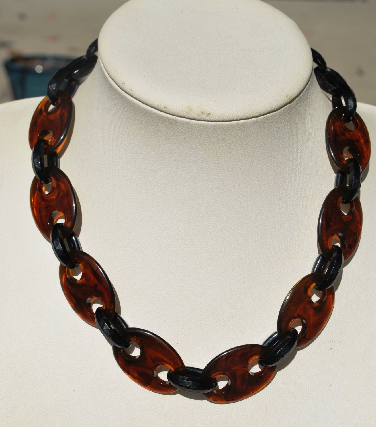 Tortoise shell link necklace Clearance