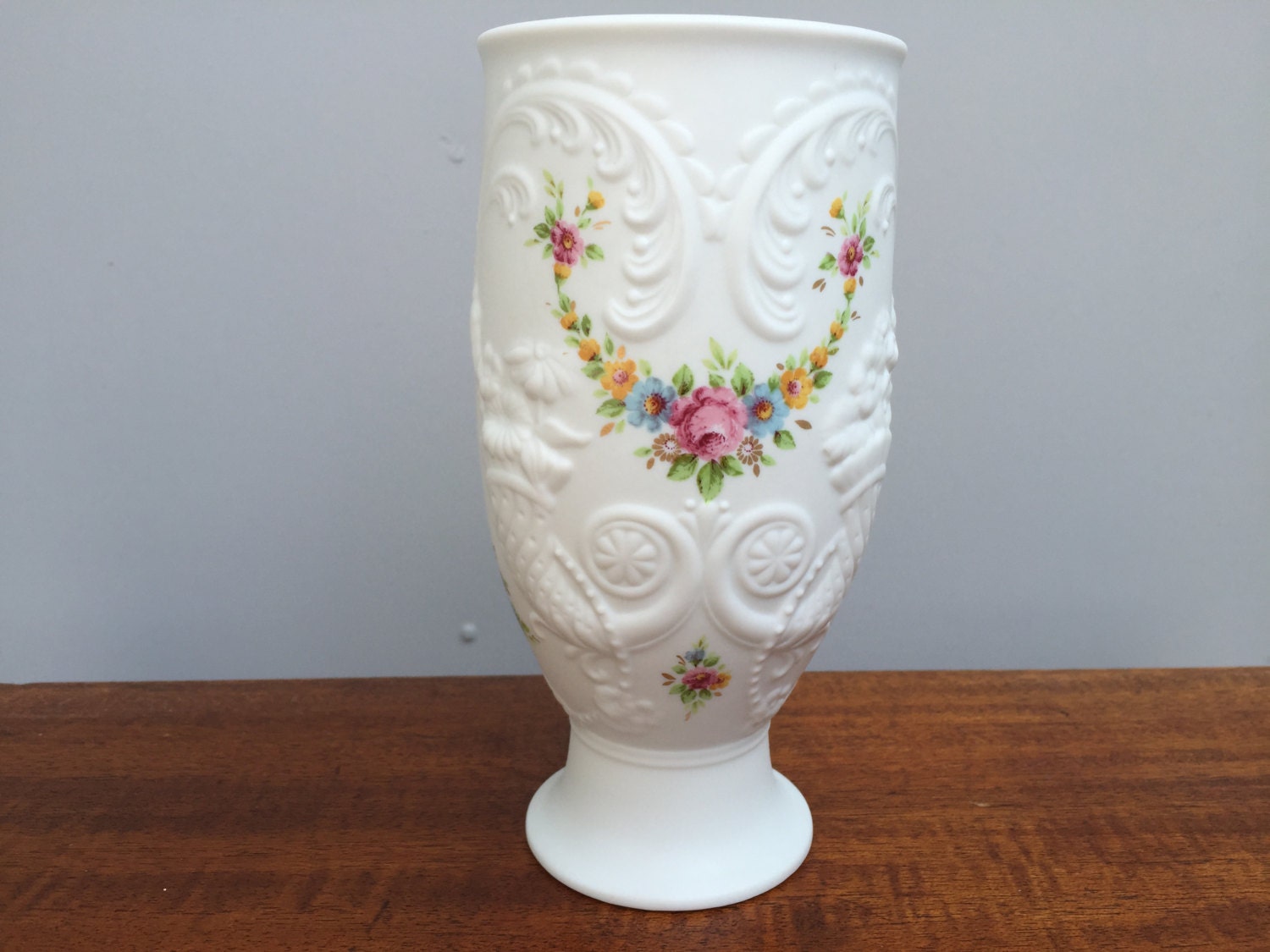 Kaiser Palermo Vase Kaiser Porcelain Vase by Unemaisonbleu on Etsy