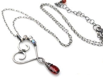 Red Garnet Necklace, AAA Labradorite & Red Garnet Heart Necklace, Artisan Heart Pendant, Oxidized Silver Garnet Pendant Necklace