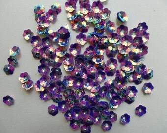 Purple flower sequins. Flower. 8mm Set of 250