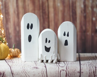 Reclaimed Wood Ghosts, Rustic Halloween Decor, Primitive Ghost, Wooden Ghost, Primitive Halloween, Rustic Home Decor, Halloween Decoration