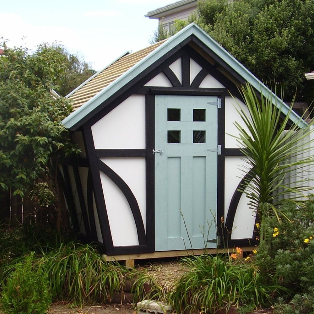 DIY Tudor-style 8x7 shed woodworking plans