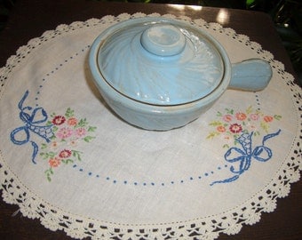 Vintage Light Blue Pottery/Stoneware Covered Soup Bowl/Crock with Handle...USA