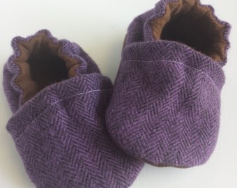 Purple herringbone baby shoe, purple mocc, moccasins, crib shoes, purple baby toms, baby booties, baby shower gift