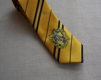 Hufflepuff harry potter necktie - harry potter yellow tie
