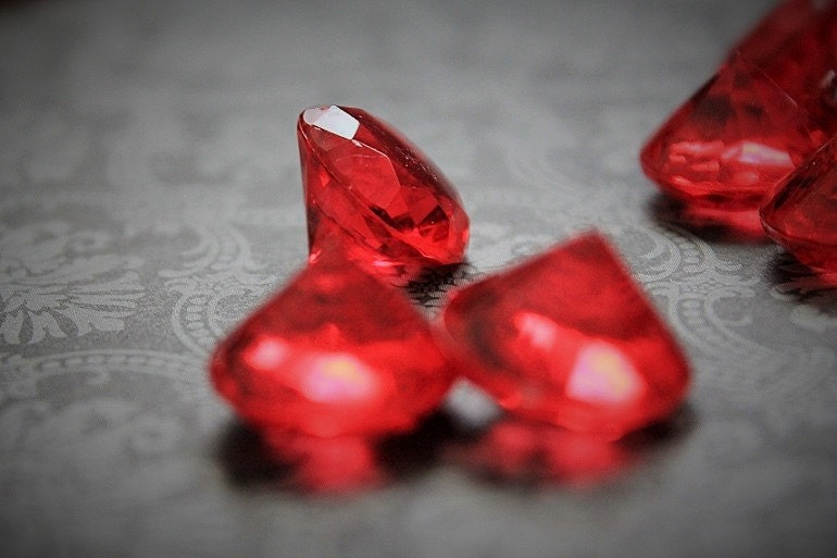 blood red gems