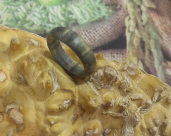 Wedding wood ring, Stabilized wood ring, Maple burl ring size 9, wood ring