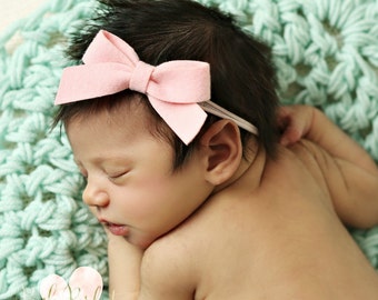 Baby headbands, newborn headband, skinny nylon headband, Pink Baby headband, Baby girl Headband, Baby hair bows, Infant toddler headband.
