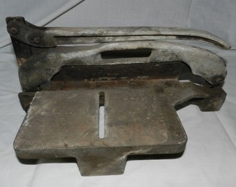 Vintage Cutter or Chopper for Unknown purpose by Unknown maker - Heavy Duty - Like Large Tobacco plug cutter - Industrial Style S-10