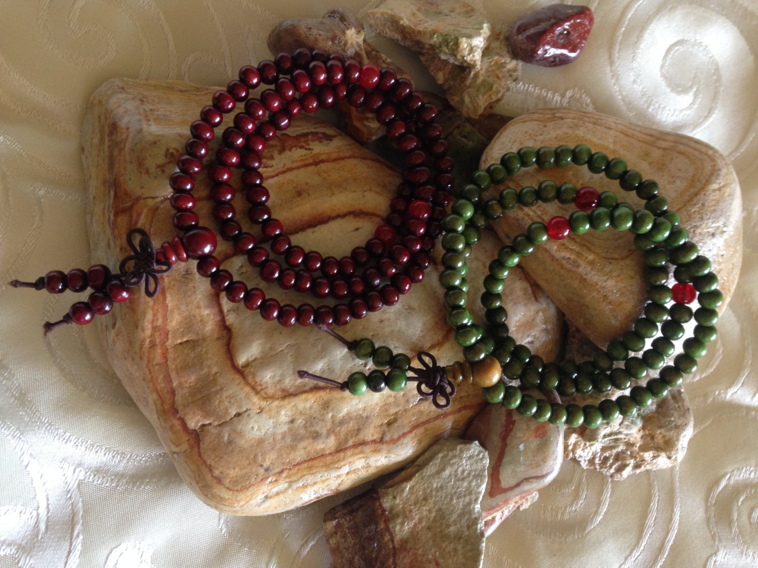 tibetan prayer beads necklace