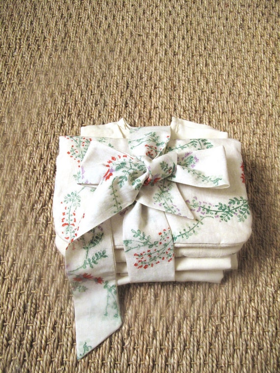 Items similar to Mommy Baby Gift Set 100 organic cotton kimono x3 plus