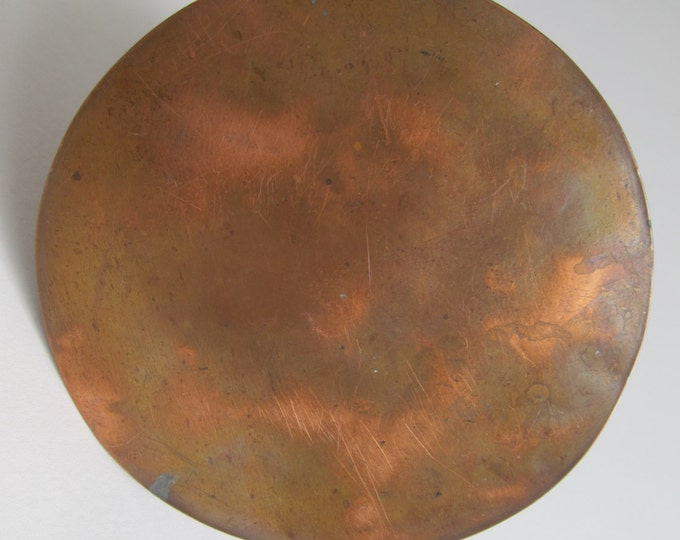 Arts and Crafts ROYCROFT unsigned inkwell, hand made beaten copper desk accessory, American Folk Art Aurora brown