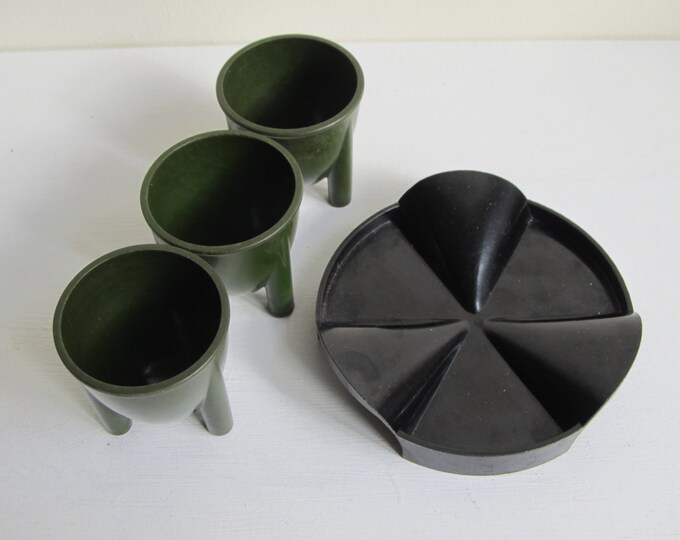 Art Deco Egg cups, Atomic era olive green bakelite on black stand, BEX made in England set of 3 vintage breakfast collectible kitchenalia