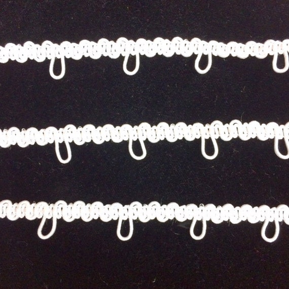 Elastic Button Loop 1 spacing white or ivory and Black