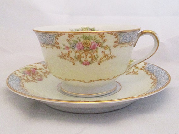 1940s Vintage Noritake China Footed Teacup by SewYesterdayPatterns