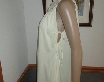 Womens Dress ~ Sleeveless Maxi Cream/Crochet Top ~ Maxi -Wedding Dress ~ Vintage Formal Women's Dress