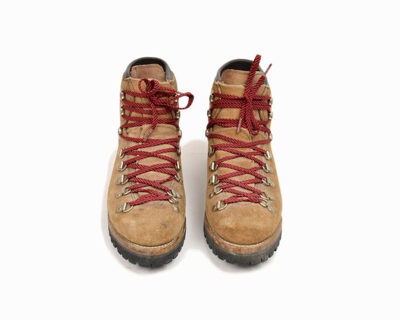 Vintage Leather Hiking Boots with Red Lace / Waffle Stompers