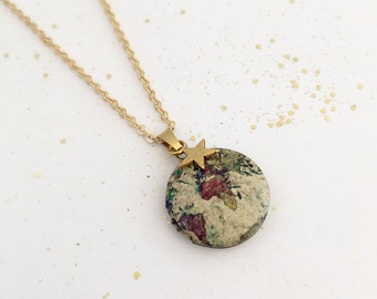 Map Locket, World Locket, Travel Necklace, Traveller Gift, Globe Locket, Atlas Necklace. Travel Gift, Travel Charm Necklace, Atlas Locket