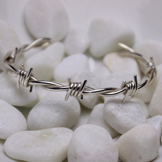Barbed wire bracelet in sterling silver XLarge size 9.0 to