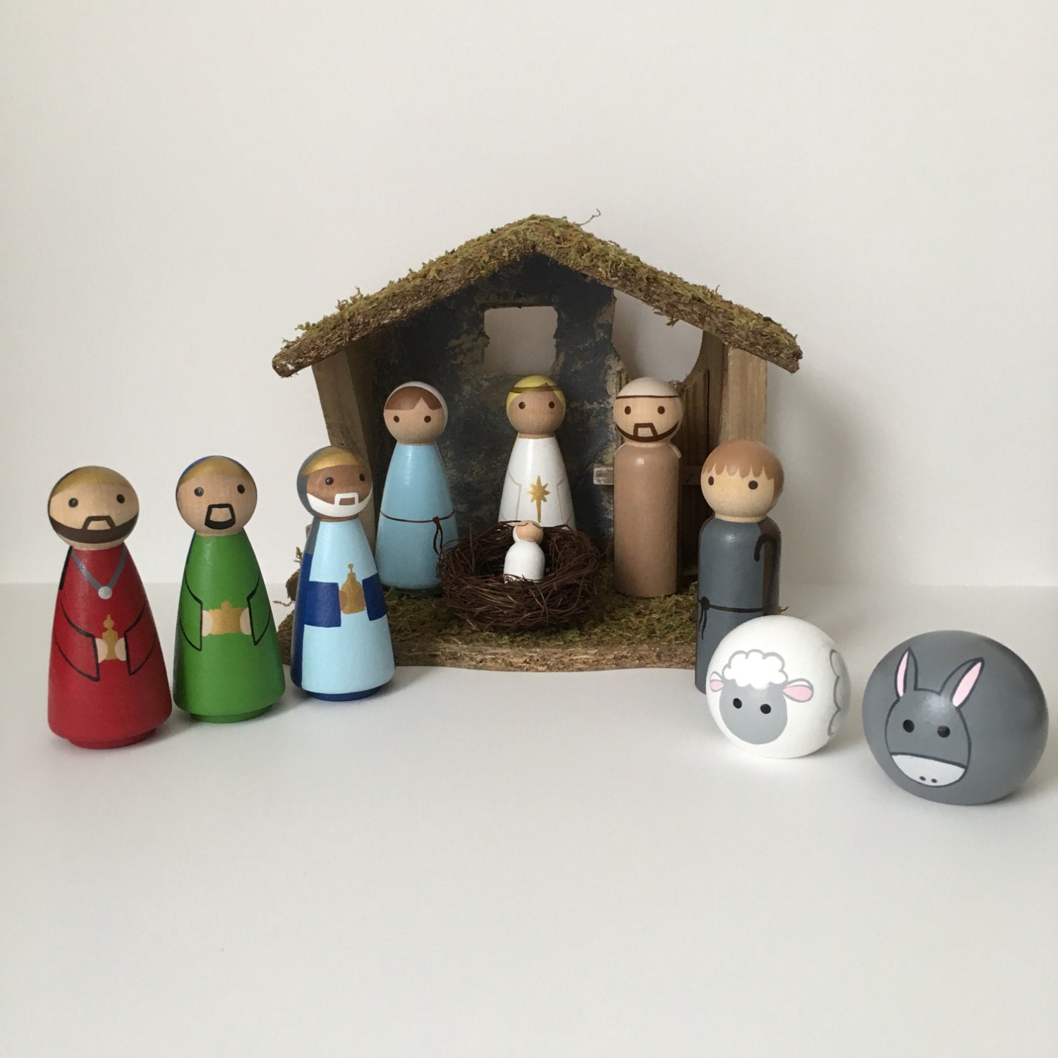 Nativity Scene Peg Dolls with Stable