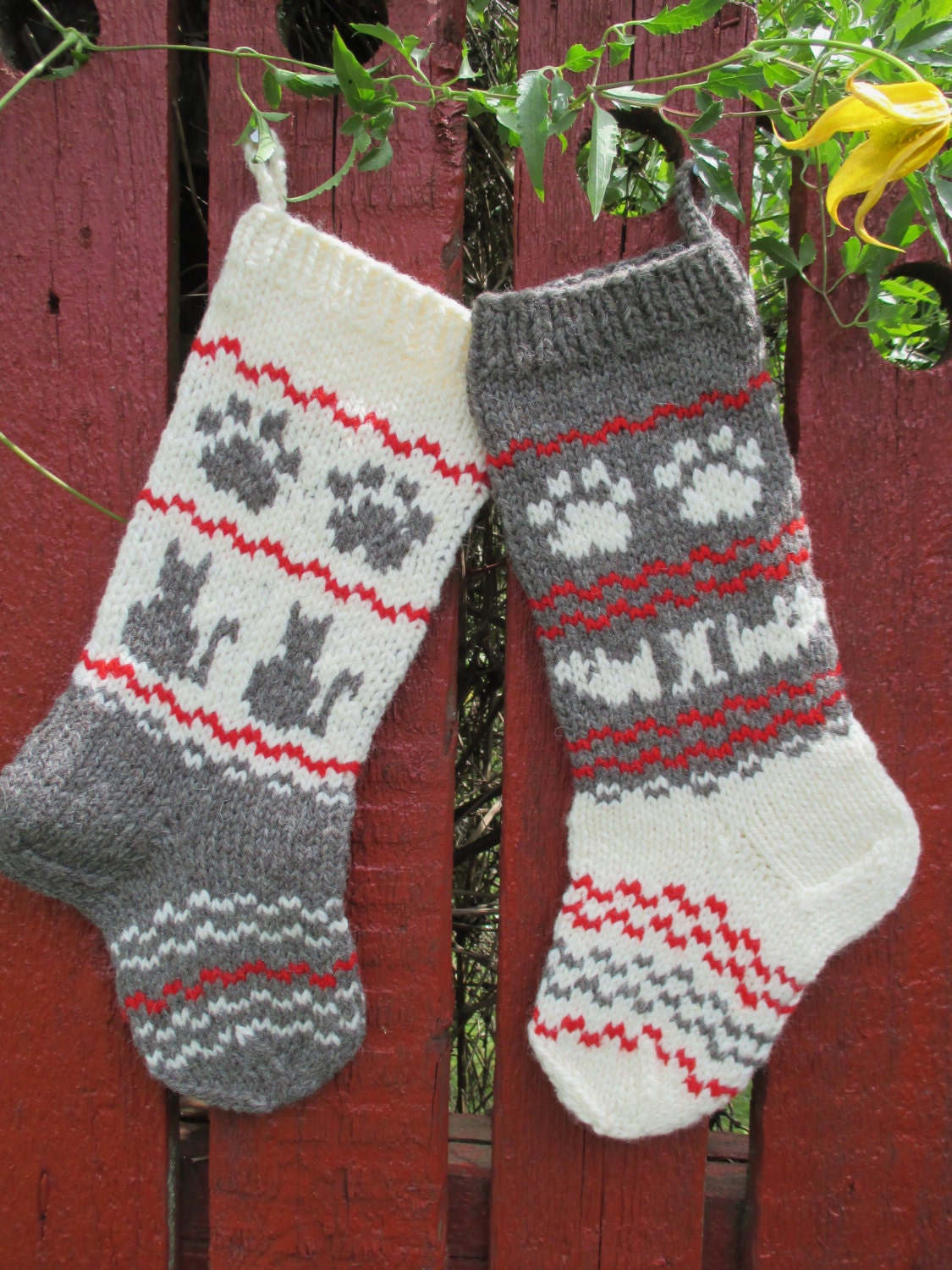 Hand Knit Christmas Stockings for Pets Cats and Dogs