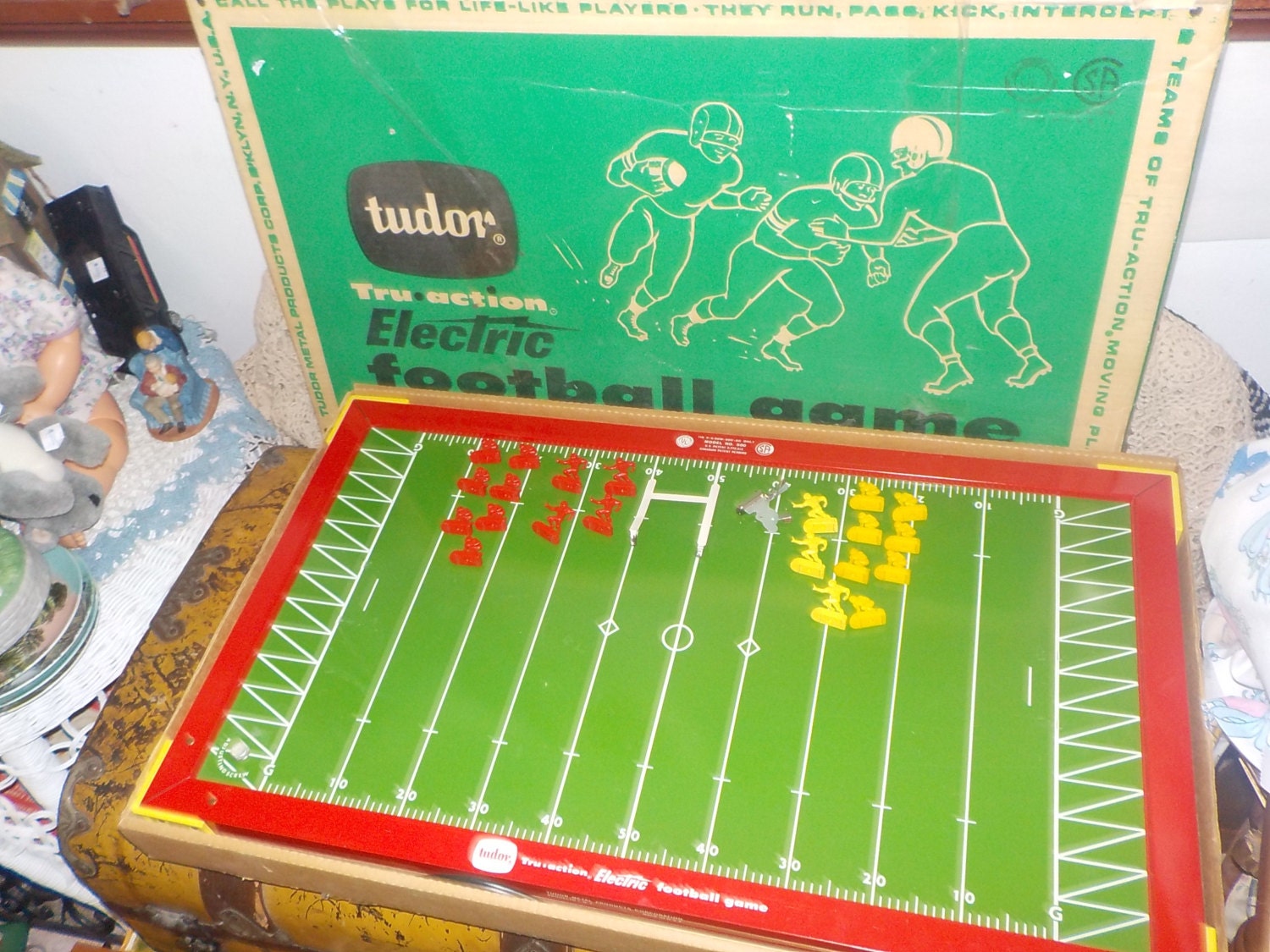 Tudor Electric Football Game 500 Electronic Game Vibrating