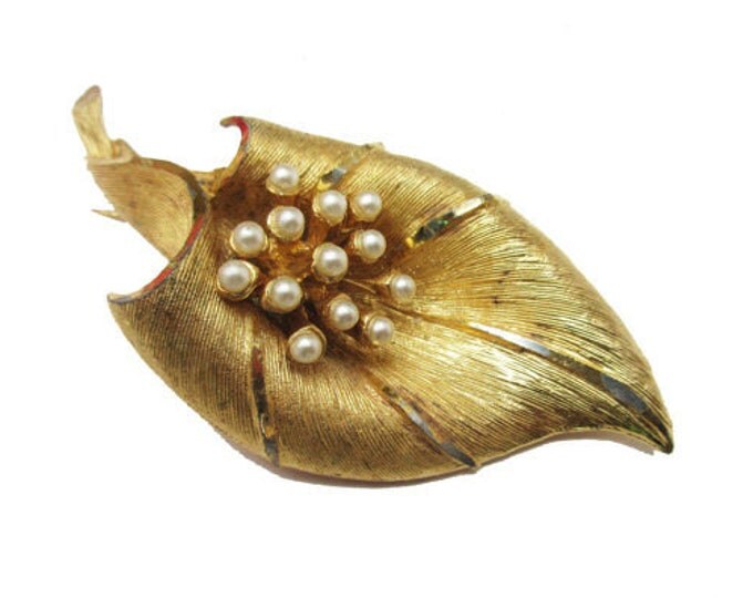 Vintage Leaf Brooch - signed BSK- faux Pearl brushed gold Pin - white gold